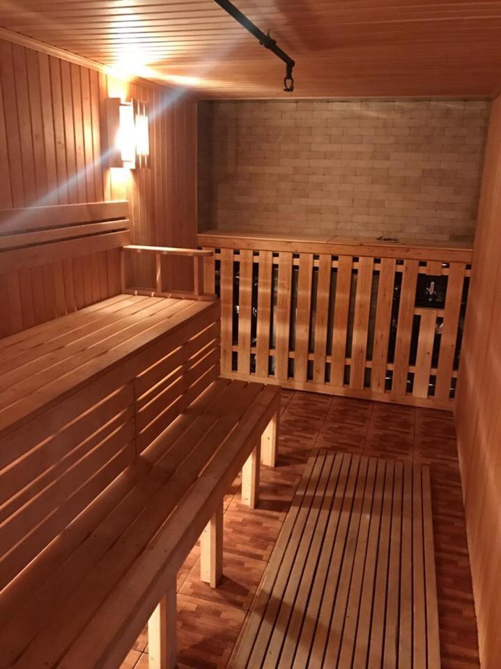 קוסטנאי Mirage Hotel מראה חיצוני תמונה